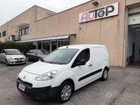 Usata Peugeot Partner 90 CV (66 kW) 2014 Bianco Monovolume