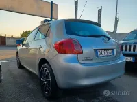 Usata Toyota Auris Sol 90 CV (66 kW) 2009 Grigio Utilitaria