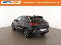 Usata VW T-Roc R-line 150 CV (110 kW) 2023 Nero SUV