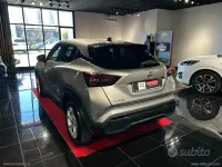 Usata Nissan Juke N-Connecta 114 CV (83 kW) 2022 Argento SUV