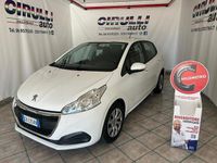 Usata Peugeot 208 Active 102 CV (75 kW) 2020 Bianco pastello Utilitaria