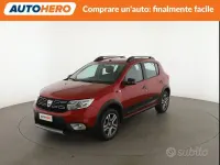 Usado Dacia Sandero Stepway 90 CV (66 kW) 2019 Rojo Berlina