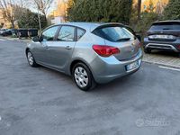 Occasion Opel Astra 95 ch (69 kW) 2010 Gris Berline