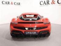 Usata Ferrari 296 829 CV (609 kW) 2024 Rosso Cabrio