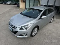 Usata Hyundai i40 Comfort 136 CV (100 kW) 2012 Grigio Station wagon
