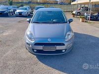 Usata Fiat Punto 77 CV (56 kW) 2012 Grigio Berlina