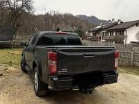 Usata Isuzu D-Max 163 CV (119 kW) 2025 Nero Pick-up