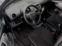 Usata Toyota Aygo 68 CV (50 kW) 2011 Grigio Utilitaria