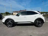 Usata Opel Mokka Elegance 101 CV (74 kW) 2023 Bianco SUV