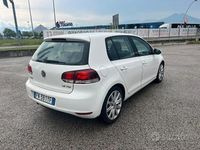 Usata VW Golf VI Highline 105 CV (77 kW) 2010 Bianco Utilitaria