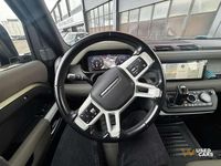 Usata Land Rover Defender First Edition 250 CV (183 kW) 2021 Verde SUV