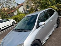 Usata Honda Civic 100 CV (73 kW) 2004 Grigio Berlina