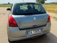 Usata Suzuki Swift GLX 91 CV (66 kW) 2006 Argento Utilitaria
