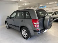 Usata Suzuki Grand Vitara 129 CV (94 kW) 2007 Grigio SUV