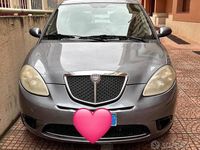 Usata Lancia Ypsilon 75 CV (55 kW) 2008 Blu Utilitaria