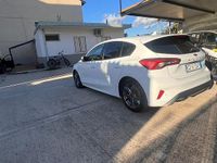 Usata Ford Focus ST-Line 120 CV (88 kW) 2020 Bianco Berlina