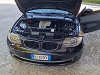 Usata BMW 120 177 CV (130 kW) 2007 Nero Utilitaria