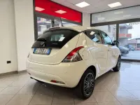 Usata Lancia Ypsilon Gold 69 CV (50 kW) 2022 Other Utilitaria