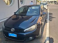 Usata VW Golf VI 102 CV (75 kW) 2011 Blu Utilitaria