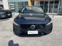 Usata Volvo V60 Plus 197 CV (144 kW) 2023 Blu Station wagon