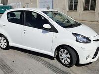 Usata Toyota Aygo Connect Style 68 CV (50 kW) 2012 Utilitaria