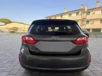 Usata Ford Fiesta Titanium 86 CV (63 kW) 2018 Grigio Utilitaria