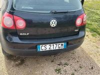 Usata VW Golf IV 105 CV (77 kW) 2004 Berlina