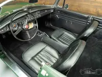 Usata MG B 96 CV (70 kW) 1966 Verde Cabrio