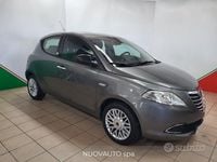 Usata Lancia Ypsilon Gold 69 CV (50 kW) 2015 Grigio Utilitaria