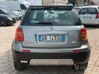 Usata Fiat Sedici Emotion 120 CV (88 kW) 2006 Grigio SUV