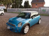Usata Mini Cooper 116 CV (85 kW) 2005 Blu Utilitaria