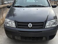 Usata Fiat Punto Active 59 CV (43 kW) 2003 Nero Utilitaria
