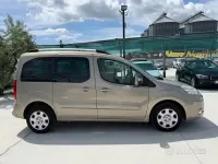 Begagnad Peugeot Partner Tepee Comfort 90 HK (66 kW) 2010 Beige Minibuss