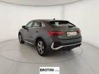 Usata Audi Q3 Sportback S-Line 150 CV (110 kW) 2023 Grigio metallizzato SUV
