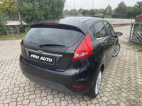 Usata Ford Fiesta Titanium 97 CV (71 kW) 2011 Nero Utilitaria