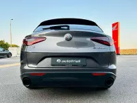 Usata Alfa Romeo Stelvio Sprint 160 CV (117 kW) 2022 Grigio vesuvio SUV