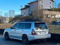 Usata Subaru Forester 177 CV (130 kW) 2003 Grigio SUV