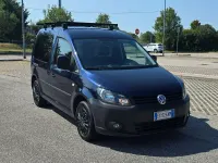 Usata VW Caddy 102 CV (75 kW) 2015 Blu/azzurro Monovolume
