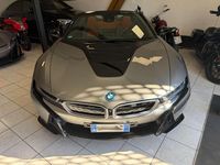 Usata BMW i8 231 CV (169 kW) 2018 Grigio Coupé