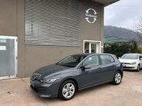 Usata VW Golf VIII Life 116 CV (85 kW) 2025 Grigio Berlina