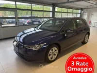 Usata VW Golf VIII Life 116 CV (85 kW) 2024 Blu Berlina