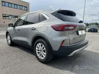 Usata Ford Kuga Titanium 190 CV (139 kW) 2024 Grigio SUV