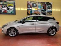 Usata Opel Astra Business Elegance 122 CV (89 kW) 2021 Argento