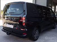 Usata Ford Tourneo Custom Titanium 170 CV (125 kW) 2024 Nero metallizzato Furgone
