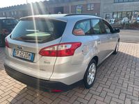 Usata Ford Focus 125 CV (91 kW) 2012 Argento Station wagon