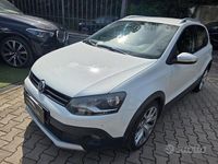 Usata VW Polo Cross 90 CV (66 kW) 2017 Bianco Utilitaria