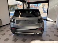 Usata Jeep Avenger Summit 101 CV (74 kW) 2024 Met grey evo+black SUV