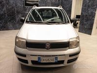 Usata Fiat Panda Dynamic 69 CV (50 kW) 2011 Grigio scuro Utilitaria