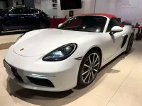 Usata Porsche 718 Boxster 299 CV (219 kW) 2022 Bianco Cabrio