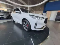 Nuova Ford Kuga ST-Line X 243 CV (178 kW) 2026 Frozen white SUV